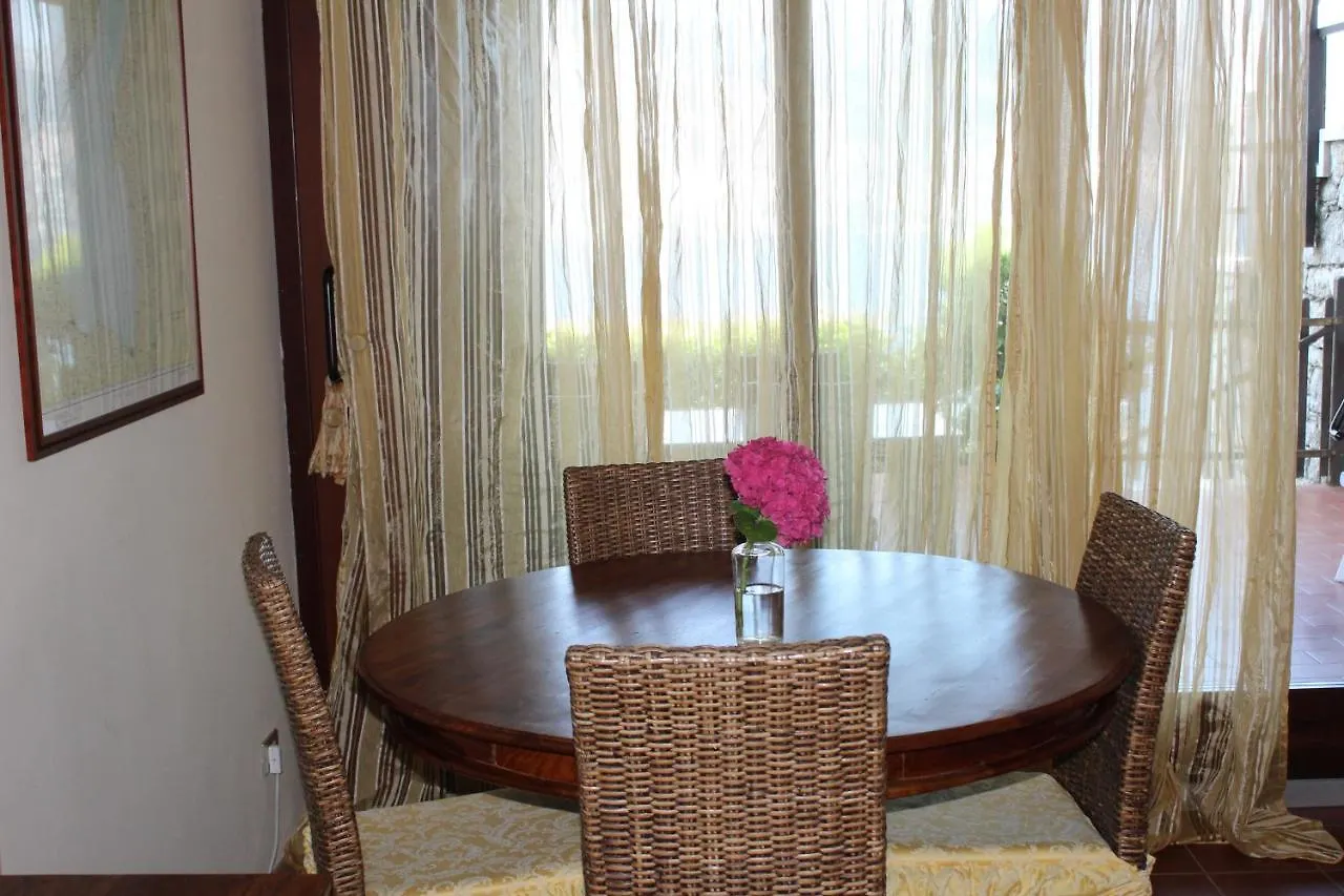 Appartamento Venzo Brenzone sul Garda